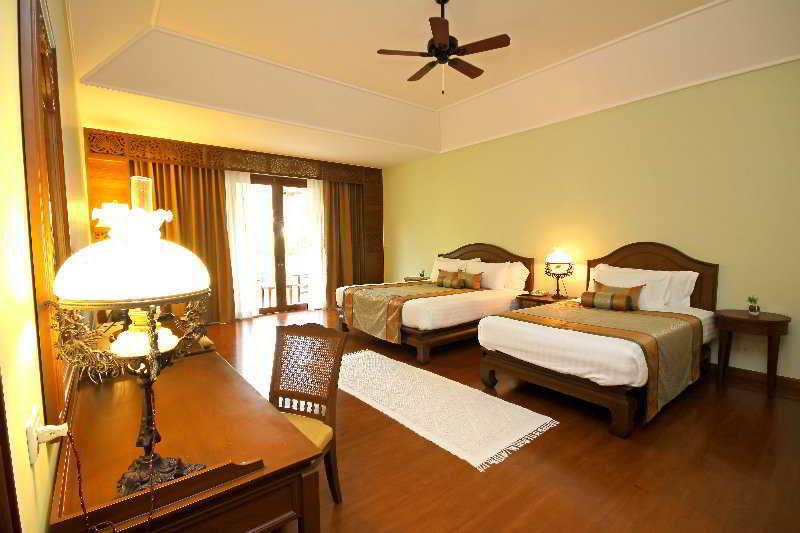 Dheva Mantra Resort Kanchanaburi Buitenkant foto